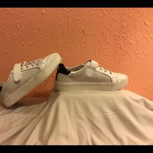 GUESS - Sneakers